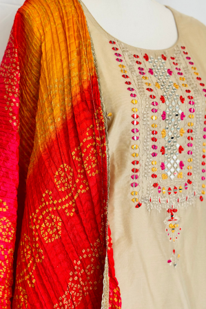 BEIGE SILK EMBROIDERED SUIT SET WITH STRAIGHT PANTS AND BANDINI DUPATTA